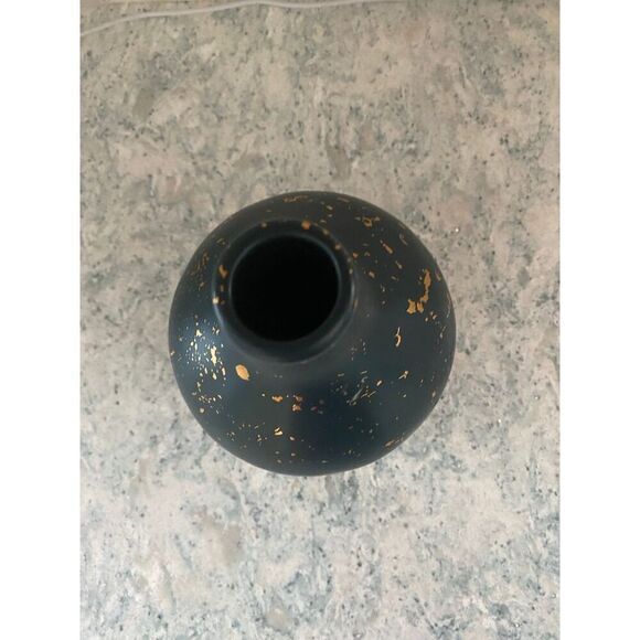 Hearth & Hand with Magnolia Green Speckled Gold Stoneware Vase - Picture 7 of 9